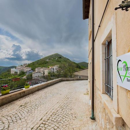 Cuore Nero Food And Relax Santo Stefano Di Sessanio Buitenkant foto